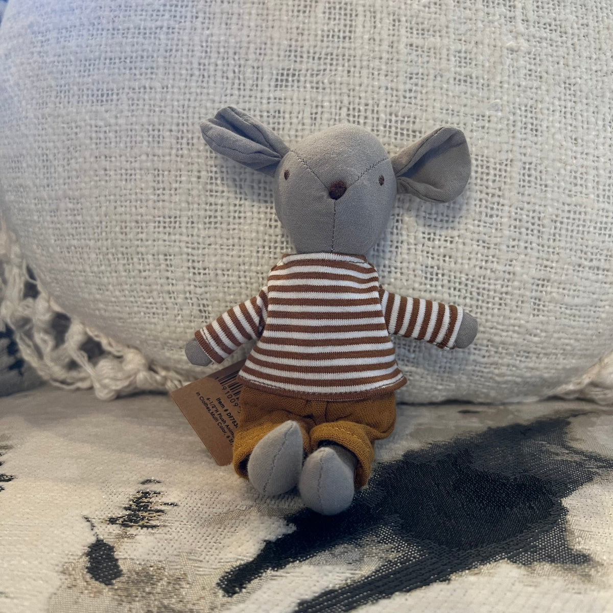 Animals in Clothes Plush - 6 1/2"